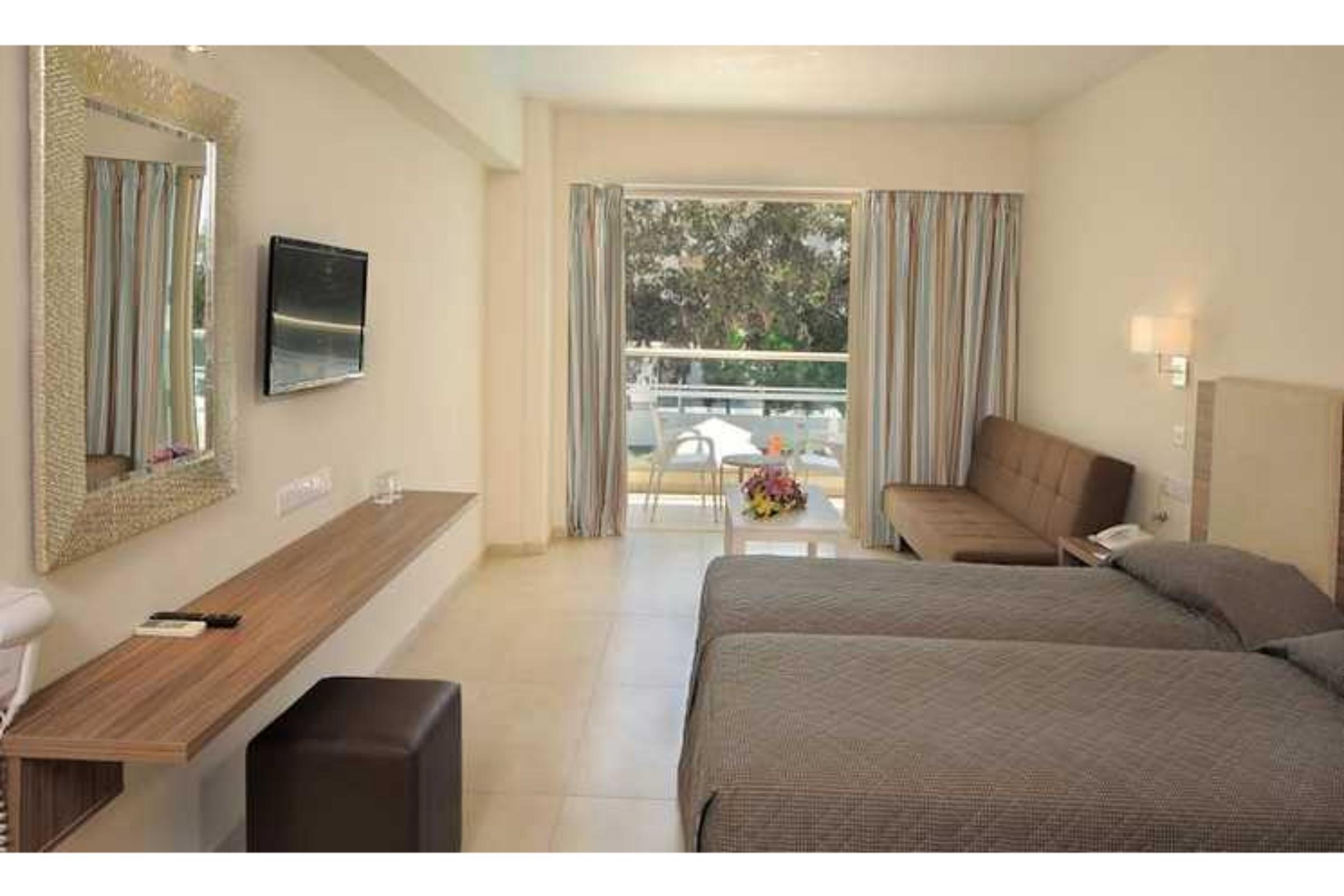 Nelia Gardens 4* איה נאפה